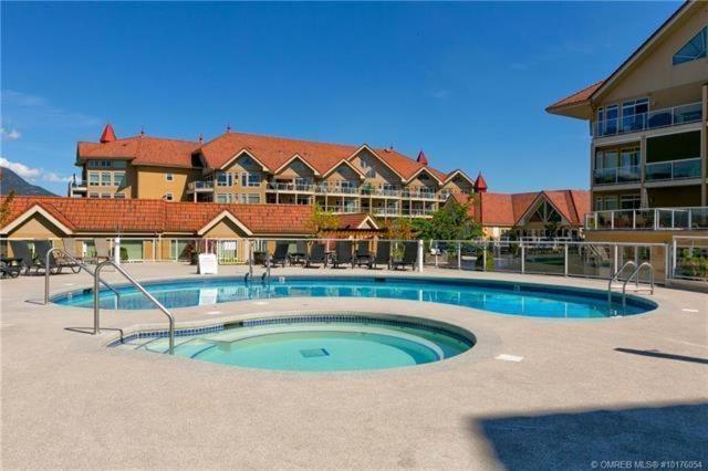 Kelowna Discovery Экстерьер фото